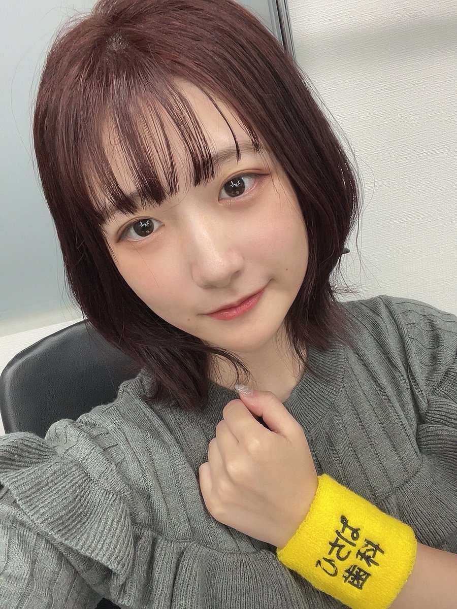 do_miki_npm's tweet image. よちるちゃんがリストバンド作ってくれました😍
装備して3人でIKUSAに挑みます🀄