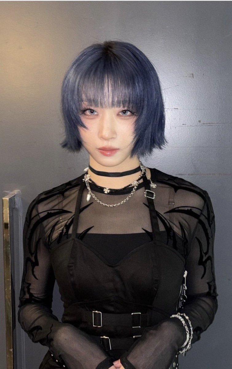 cpy_v1's tweet image. まって、え、え？美しい…
#JISOO #HANA