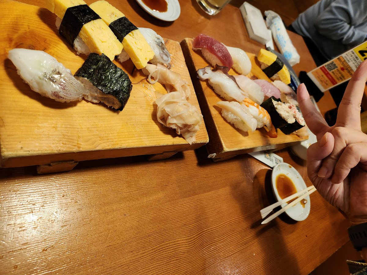 屋台は寿司
タンジョウビオメデトウ🎂