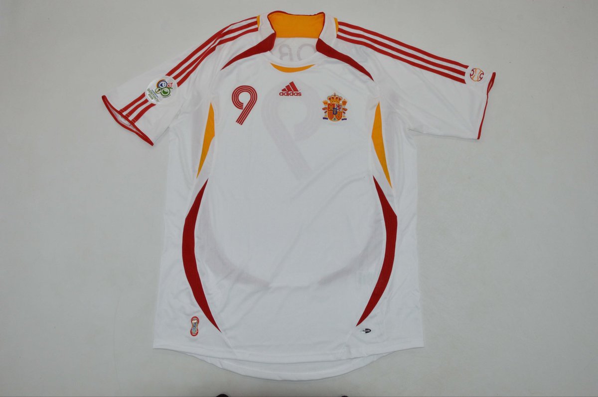 INFUTcamicracks's tweet image. ⭐️ 𝙁𝙀𝙍𝙉𝘼𝙉𝘿𝙊 𝙏𝙊𝙍𝙍𝙀𝙎

🇪🇸 𝗘𝗦𝗣𝗔𝗡𝗔 visitante 2006

🛒 ¡Disponible en nuestra web!