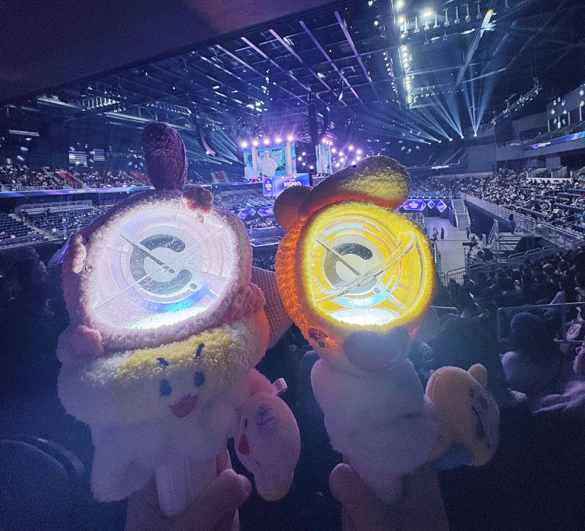 KGMA이랑 음중이도 재미함🍋🍋

#원진 #성민
#CRAVITY #크래비티
#DaretoCrave_Epilogue
#LemonadeFever