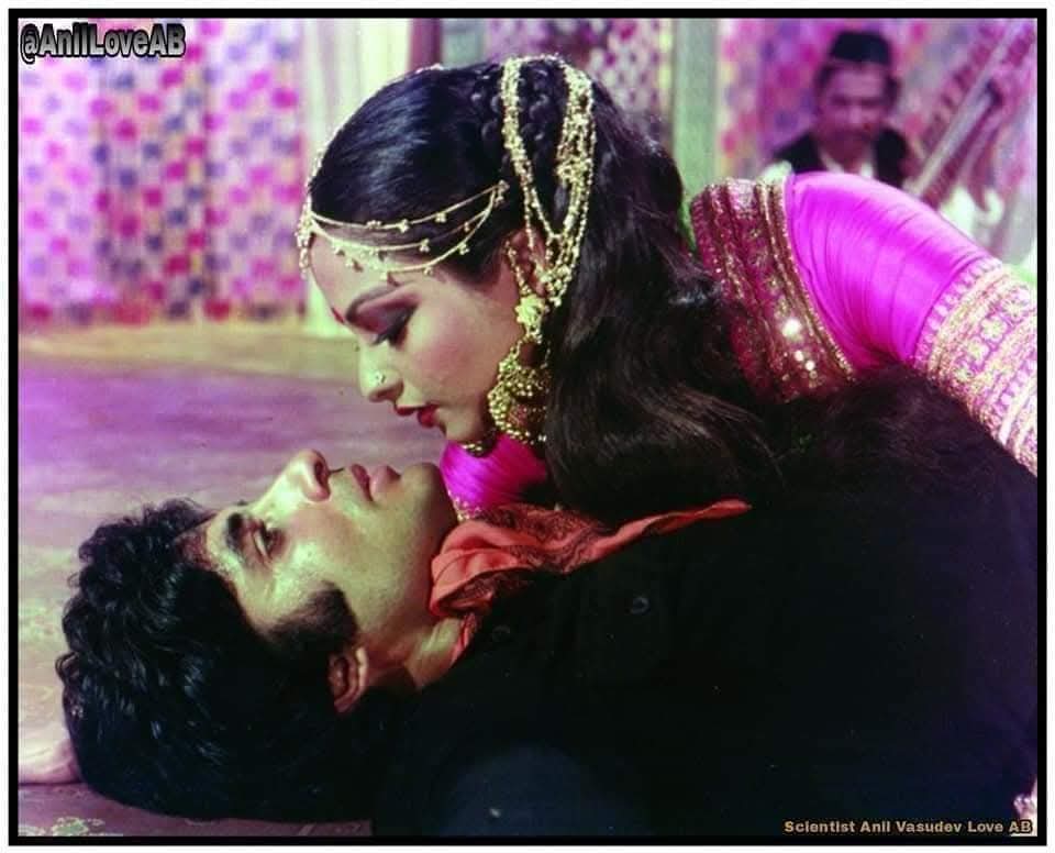 Congratulations on the glorious completion of 🎉🌹💐
#46YearsOfSuhaag (16 November 1979)
Celebrating the iconic film starring
My Dear Guruji Shri <a href="/SrBachchan/">Amitabh Bachchan</a> Sirji &amp; #ShashiKapoor ji along with #AmjadKhan ji #KaderKhan ji #Ranjeet ji #Jeevan ji #NirupaRoy ji #Rekha ji