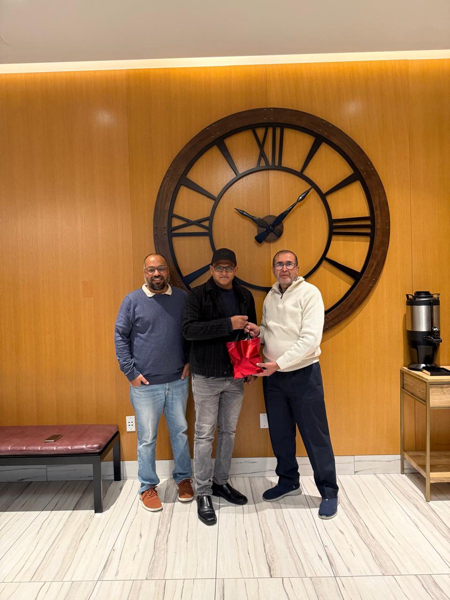 #Day8 | #SeattleOutreach

The BITS Pilani delegation continued its alumni engagements in Seattle with a wonderful interaction with Mr. Praveen Rachakulla.

Praveen is a proud BITSian from the M.S. (Tech) Engineering Technology, Class of 1994–1998.