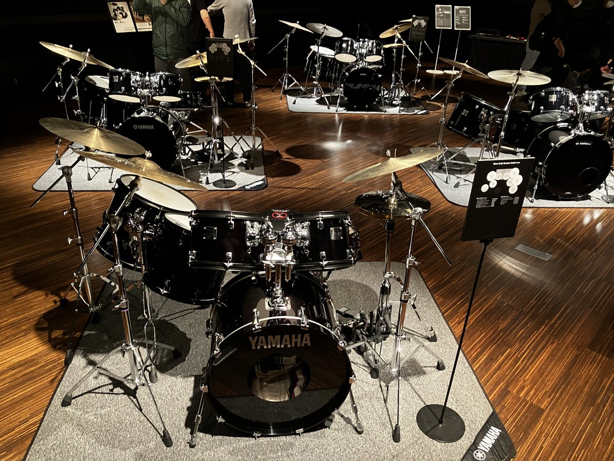 matsudalex's tweet photo. GOD OF DRUMS展　～最高峰カリスマドラマーの“音楽”に迫る～
アンケートに回答するとポストカードが頂けました♪
#SteveGadd #銀座ヤマハ#YAMAHA https://t.co/qnmzk1ZCGL