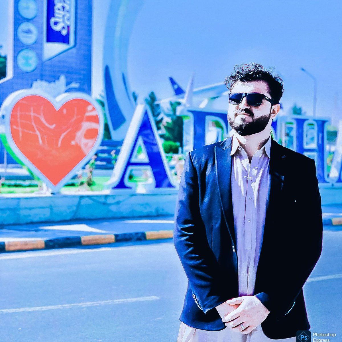 Ibrahim_Rahimi7's tweet photo. #NewProfilePic https://t.co/H9u6EmOtNz