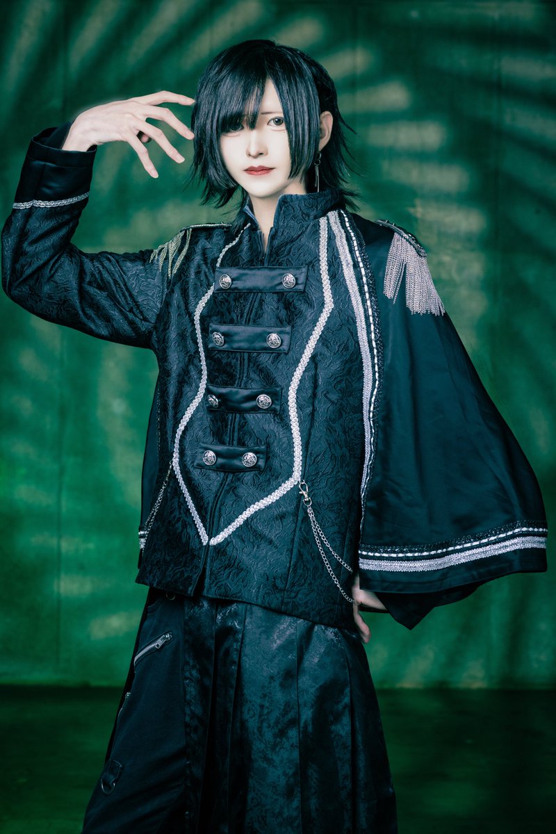 ⫘⫘⫘⫘⫘⫘⫘⫘⫘⫘⫘⫘⫘⫘⫘⫘⫘⫘⫘

          𓆩✞𓆪『新アー写公開』𓆩︎✞𓆪

Name: 月野 かえで@Kaede_revelio

Color: White🤍

⫘⫘⫘⫘⫘⫘⫘⫘⫘⫘⫘⫘⫘⫘⫘⫘⫘⫘⫘

♡+ʀᴘ=500達成で次のメンバー公開

 #千慄レベリオ