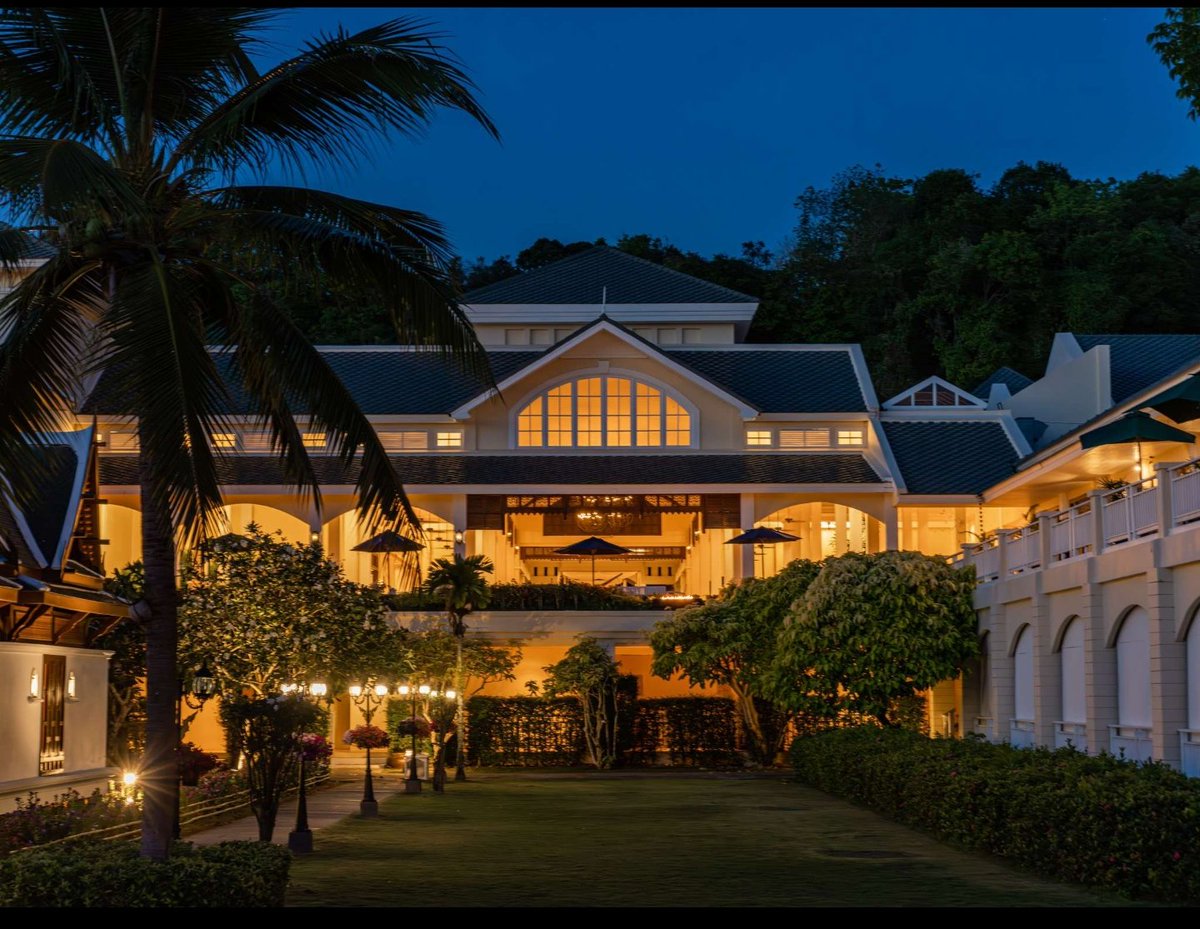 vaibhavluthra's tweet image. I had the privilege to stay in Sofitel Krabi during my recent trip to Thailand. It is one of the finest properties one would appreciate to stay in during travel. Below is a thread sharing everything. 👇🏻