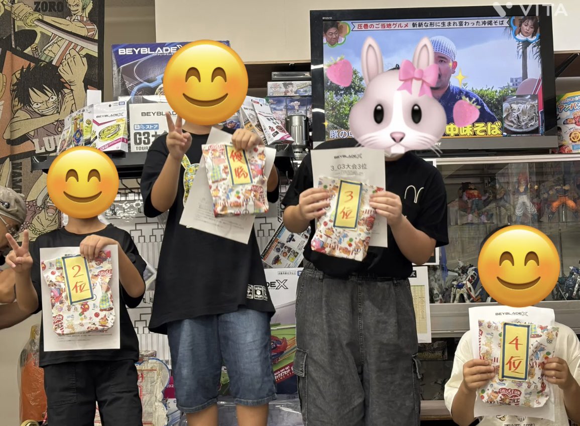 ryukyu_BEY's tweet image. 【11/15 トイパラダイスBANBAN21  G3レギュラー結果】

🥇あんこザウルス
🥈ラウドボーン
🥉えまり
4️⃣しんいちろう

入賞したみなさまおめでとうございます🎉
トイパラの主がとうとう初優勝✨

優勝デッキ🏆
シャークスケイル1-70LR
ウィザードロッド1-60W
エアロペガサス3-60R…