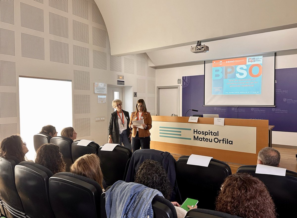 asmen_ibsalut's tweet photo. 👨‍⚕️👩🏻‍⚕Uns 60 professionals sanitaris han participat en la Jornada sobre el peu diabètic celebrada a l’Hospital Mateu Orfila, organitzada per la Guia @BPSOmenorcaIB, coincidint amb el Dia Mundial de la Diabetis. https://t.co/c2rDPYtupk