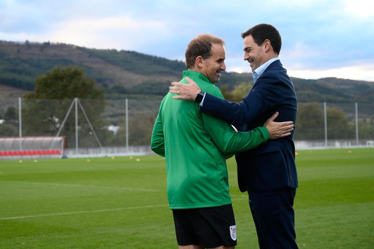 Heldu da eguna!! Gaur gozatzeko eguna da.

Arratsaldean elkartuko gara San Mamesen!

Gure nazioa.
Gure ikurrina.
Gure selekzioa.

❤️💚🤍❤️💚🤍