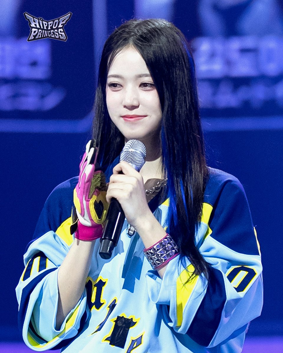 hippopprincess_'s tweet image. [#HIPPOPPrincess] メインプロデューサー新曲ミッション | ビハインドショット📸

どこにも咲♬
〈DAISY〉 Bチーム

#リュハジン #ココ #イソヒョン

𝙈𝙖𝙠𝙚 𝙮𝙤𝙪𝙧𝙨𝙚𝙡𝙛. 𝙈𝙖𝙠𝙚 𝙢𝙮𝙨𝙚𝙡𝙛.

新しいアイデンティティ「HIP POPグループ」の誕生
〈Unpretty Rapstar : HIP POP Princess〉…