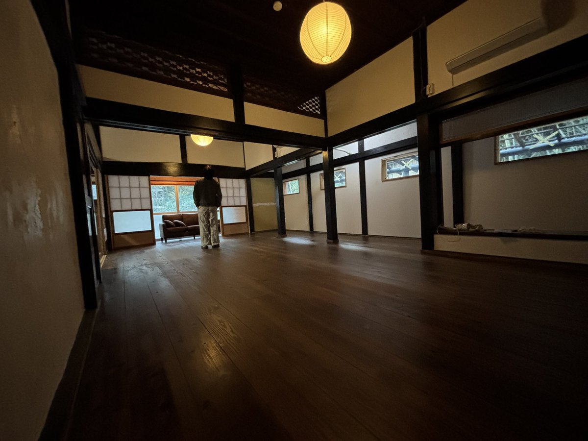 eric7blog's tweet image. IKEAのライトを設置したら急に古民家っぽさざでてきた💡最高っっ