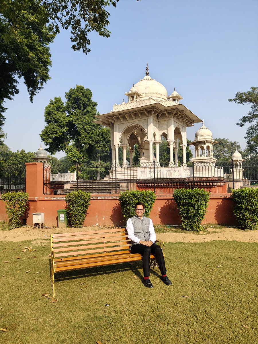 nirajkumar1988's tweet image. A fruitful visit to Rajbhavan (Governor House) Lucknow for NAAC presentation.