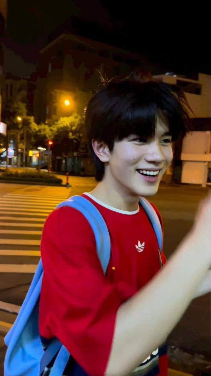 Chuu_Luv _fot”(ไฝที่ริมฝั่งทะเลเดชาชาติ )🎀✨ tweet media