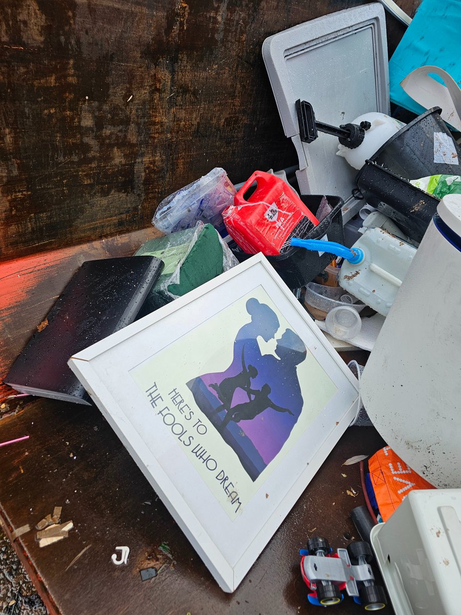 Dan Tyte tweet media