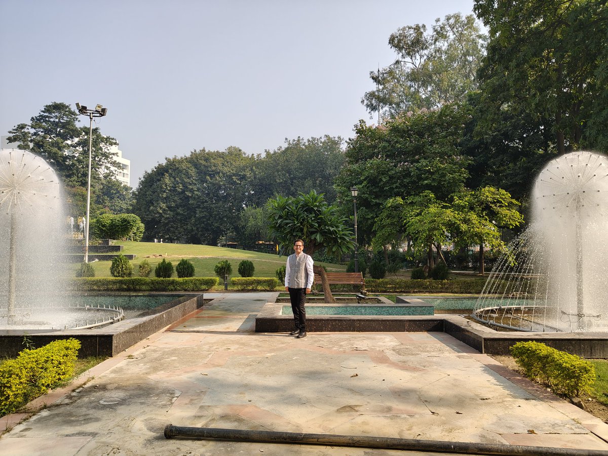 nirajkumar1988's tweet image. A fruitful visit to Rajbhavan (Governor House) Lucknow for NAAC presentation.