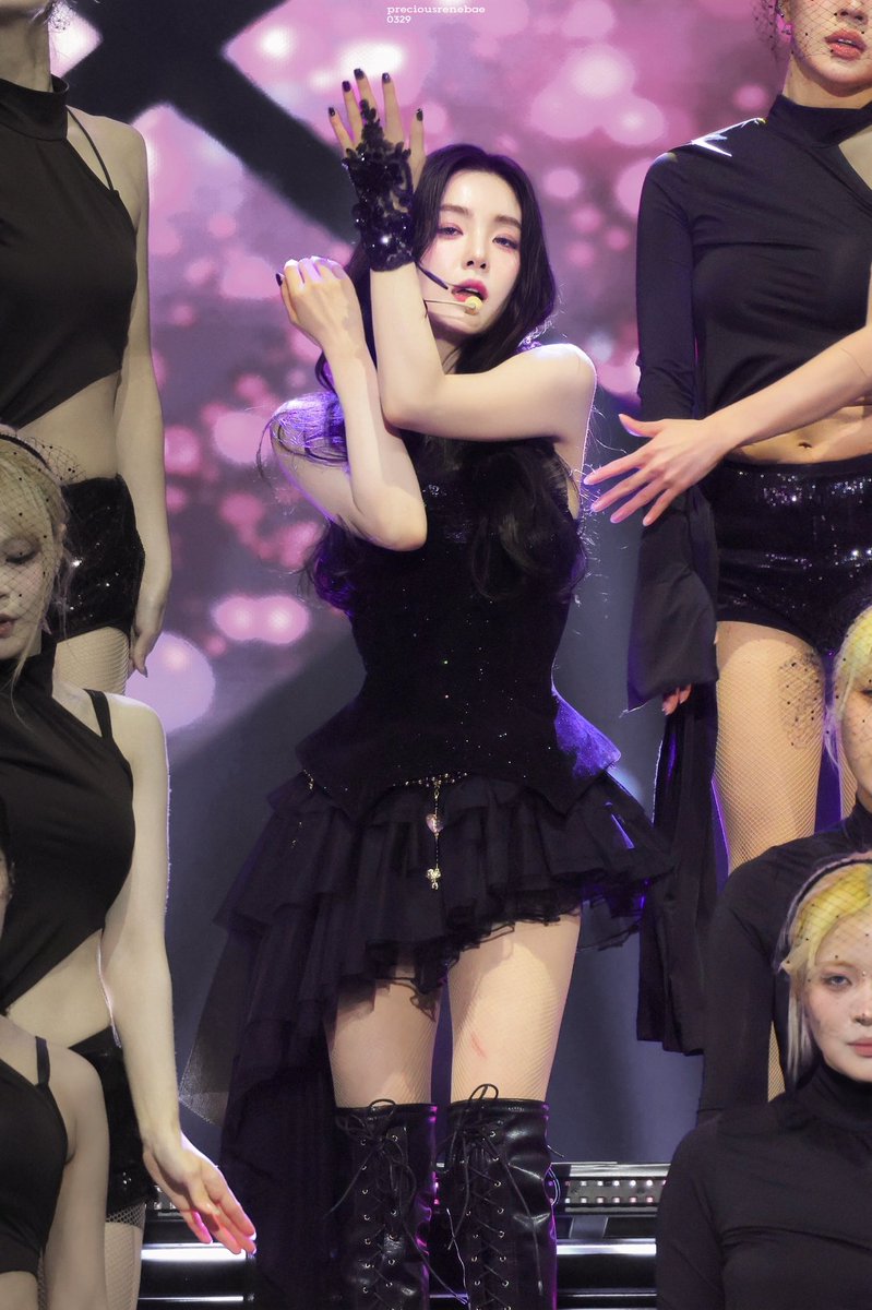 preciousrenebae's tweet image. 251114
#아이린 #IRENE