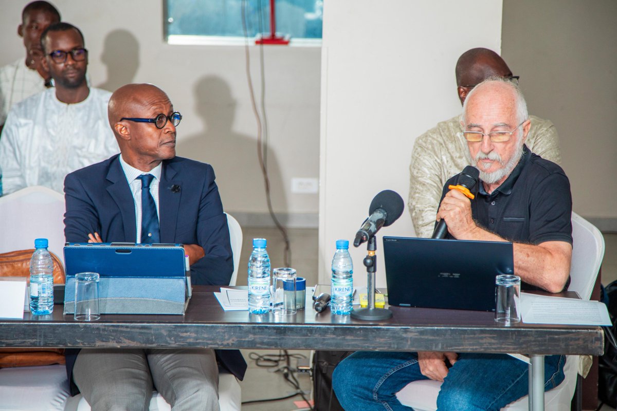 Mepmsenegal's tweet image. La #CRSE a présenté les conclusions de son enquête sur les compteurs et la facturation ⚡️. 

Avec le #MEPM, #SENELEC et les consommateurs, plusieurs améliorations sont recommandées : précision des compteurs, factures claires, digitalisation et meilleure info aux usagers.