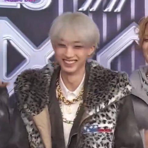 백다운은발쥐자님귀환함