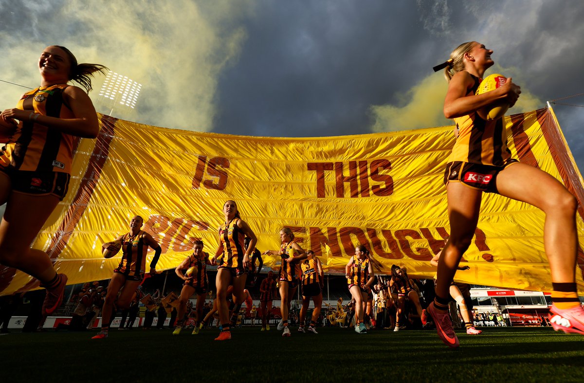 Huge 🔥 #AFLWFinals
