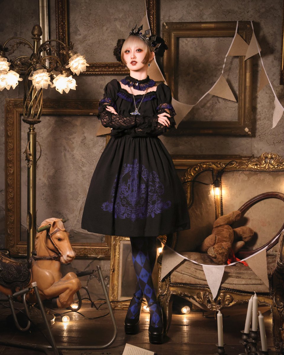 Moi-même-Moitié 新作情報 ＞＞ シャンデリアプリントワンピース