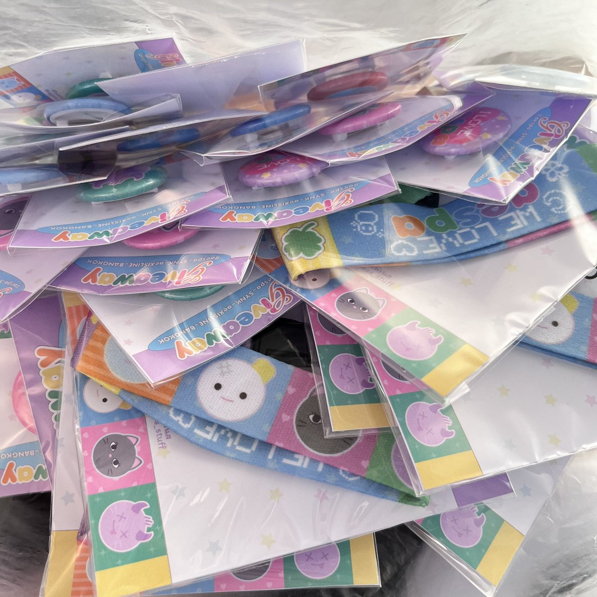 happiness.store| #รับทำของแจก กอว give away 🎀 tweet media
