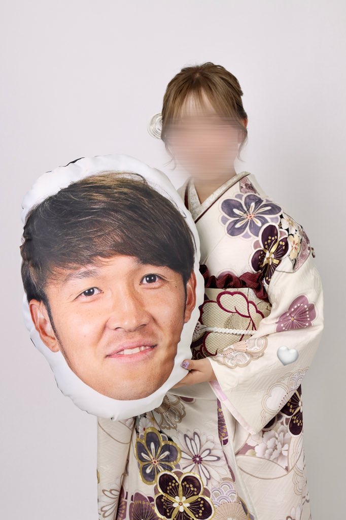 日本代表大型タペストリー 小さい頃から大好きな選手の等身大タペストリーとクッションと一緒に20