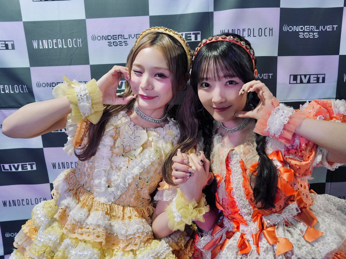 あ、見覚えあると思ったら8月にも同じポーズで撮ってる！ #川本笑瑠
