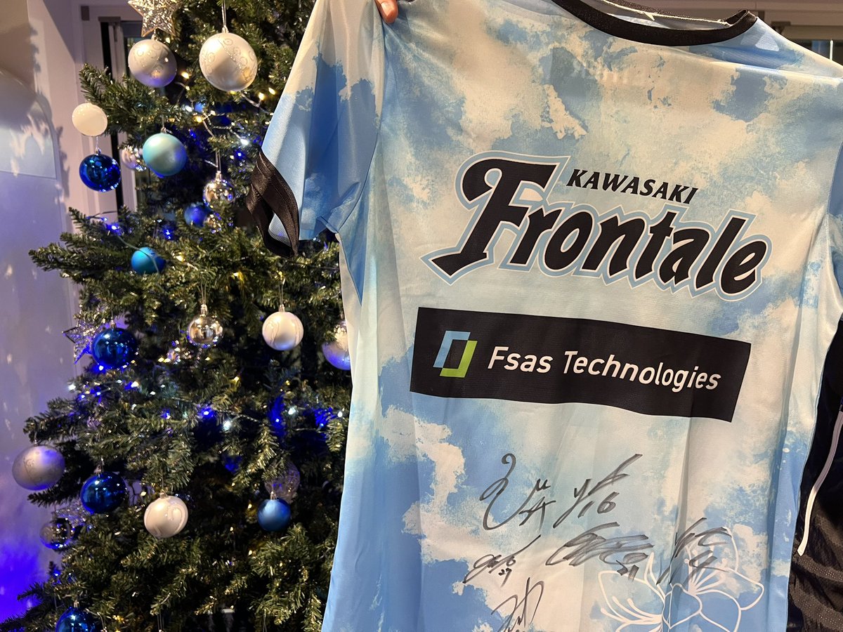 frontown_ikuta's tweet image. ／
フォロワー4,000人突破キャンペーン🎊
＼

アカデミー出身選手のサイン入り
あおぞらユニホームを抽選で4名様にプレゼント!!🐬🎁

【参加方法】
①本アカウント（@frontown_ikuta）をフォロー
②本投稿をリポスト（引用も○）
⏰11/24（月）23:59まで

#frontale #Ankerフロンタウン生田