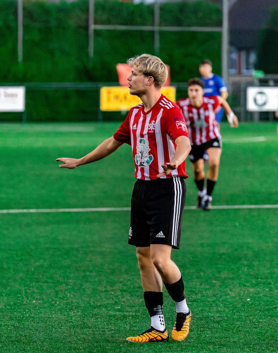 SFC1888's tweet photo. Seeing lots of matches are off today thanks to the rain… 𝗯𝘂𝘁 𝗻𝗼𝘁 𝗵𝗲𝗿𝗲!

Stay calm and head to The Cockrams for a 3pm kick-off

Shaftesbury FC vs Westbury United ⚽️

#gameon #dorsetfootball #shattesbury #3gpitch 

@swsportsnews 
@NonLeagueHQ1 
@westburyutd https://t.co/xfmSvvsepf