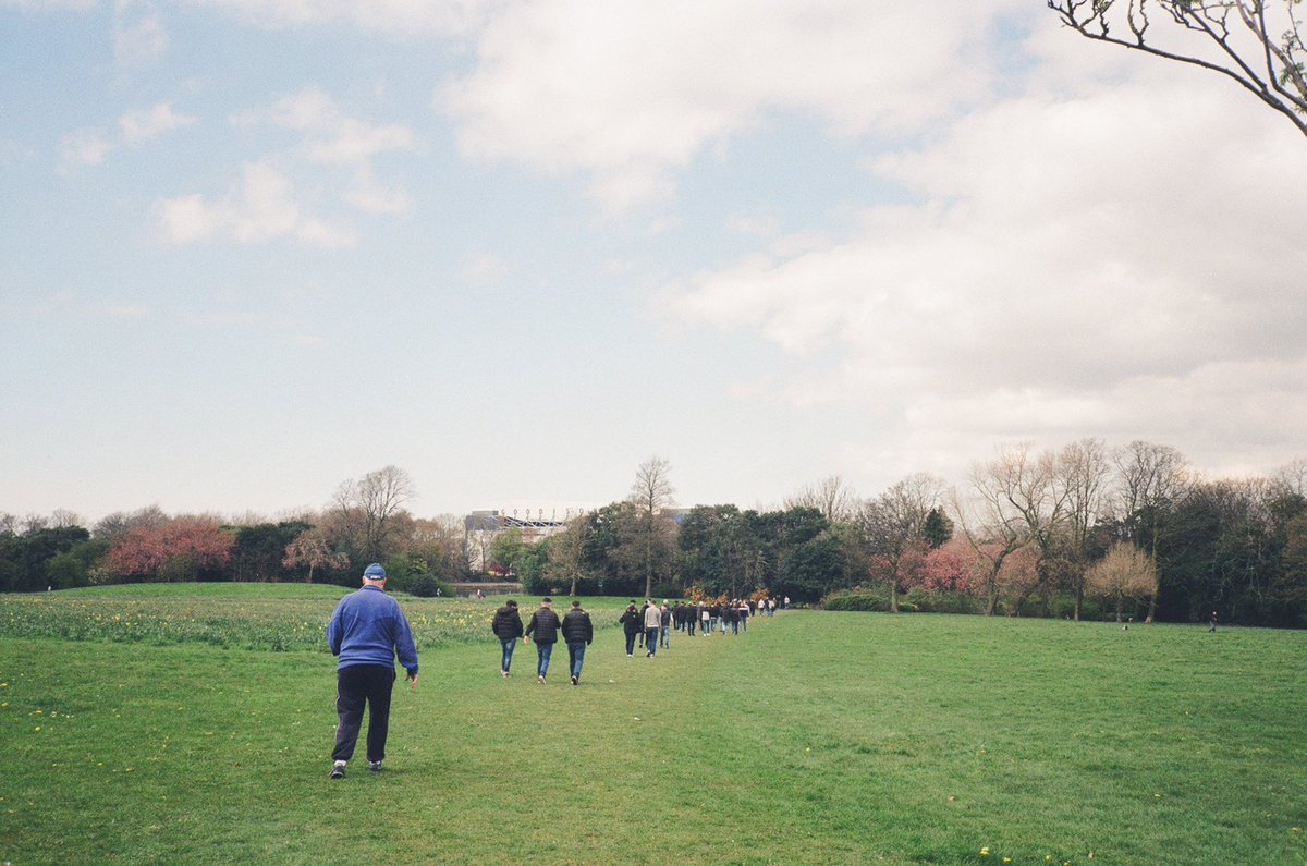 l0ujade's tweet image. everton away 2023 / everton away 2025

both shot on kodak gold with an olympus mju