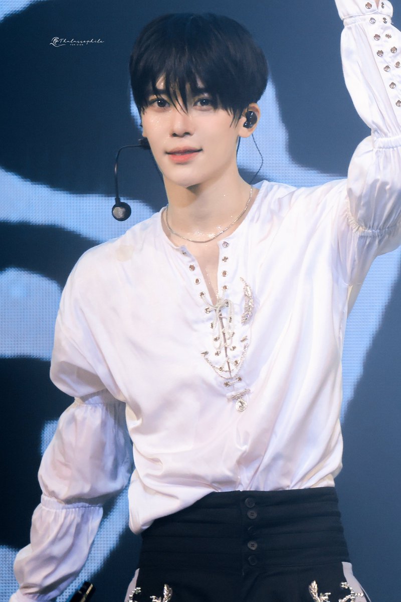 251115

#SION #시온 #シオン
#NCTWISH #엔시티위시