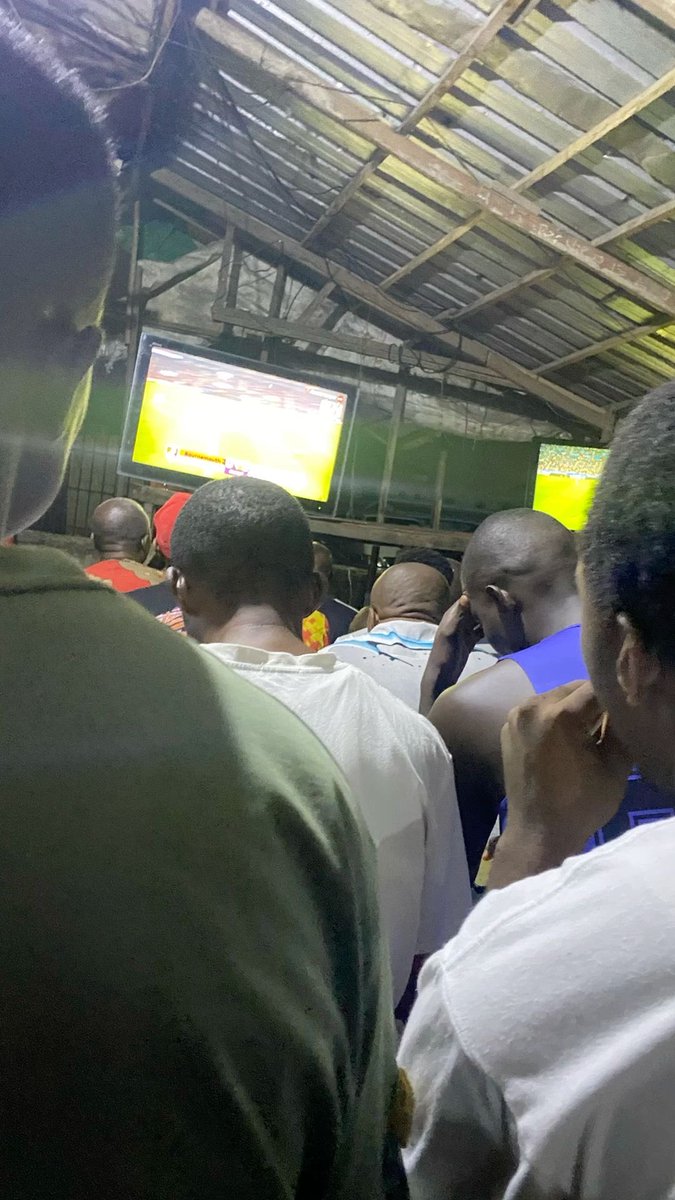 Crankknot's tweet image. In shared housing estates across Abuja, Lagos, and Port Harcourt, neighbors from diverse backgrounds coordinate security, sanitation, and community projects collectively. #OneNationAllFaiths #SharedHope #UnityBeyondReligion