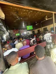 Mrfizzy_10's tweet image. Many Nigerians celebrate both Muslim and Christian public holidays as national rest days, emphasizing shared rhythms rather than divided ones. 

#OneNationAllFaiths #SharedHope #UnityBeyondReligion