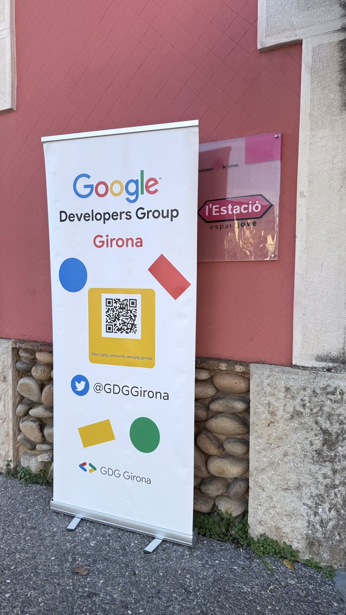GDGGirona's tweet image. Comencem el #DevFest Girona 2025

#GironaDevFest2025