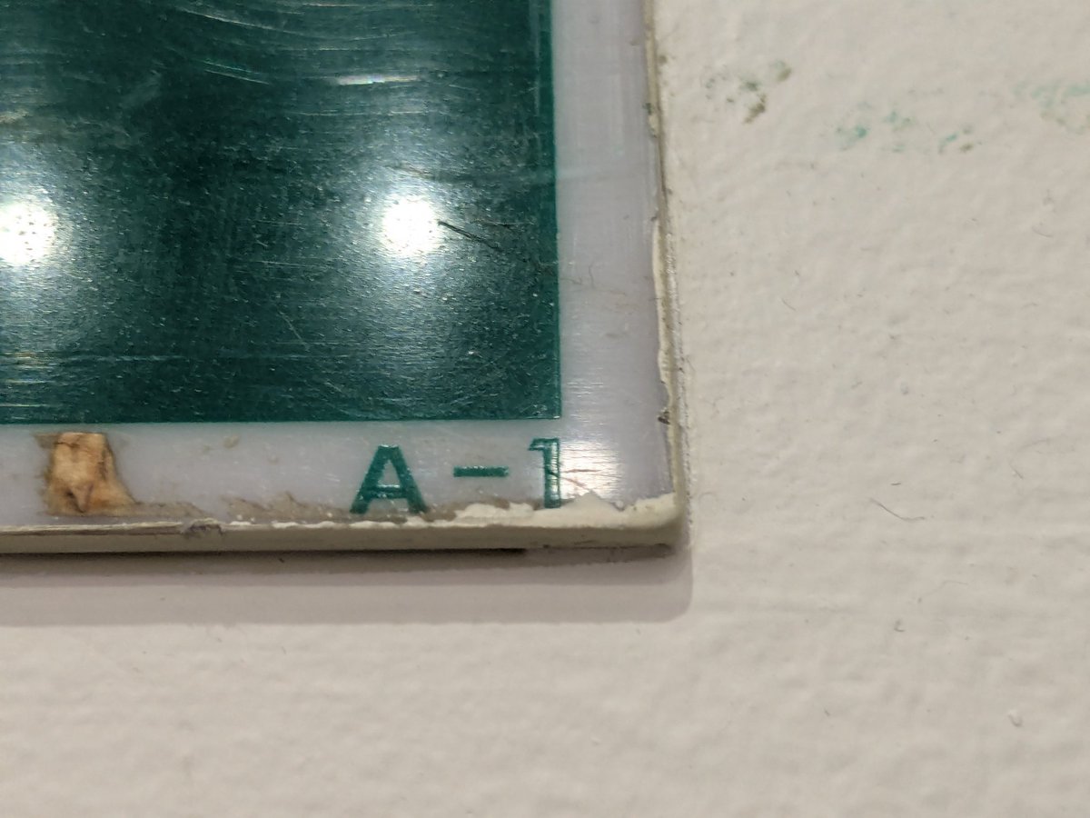 Sho_signal's tweet image. #誘導灯
池袋のサンシャインシティにある文字だけ誘導灯のパネル。メーカーは岩崎製っぽいですね〜(もしかしたら旧世代のやつかも？)