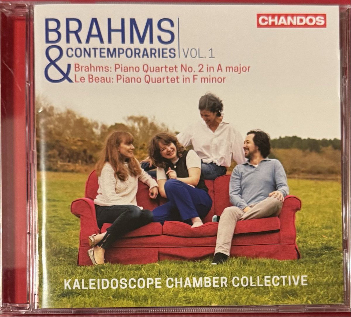 I found this project by the #KaleidoscopeChamberCollective to be a series of albums featuring #Brahms's chamber music paired with works by his contemporaries very interesting. In this first volume, we hear Brahms's Piano Quartet No. 2 alongside the unique Piano Quartet by (1/2)