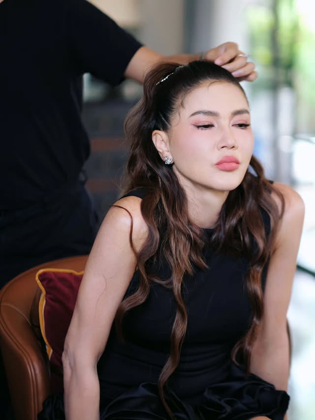 💗💗💗

นัลล้ากกกก😍
น้อนแอนแอนชัดๆ เลย😆

#annsirium #แอนสิเรียม
<a href="/Annsirium/">ann sirium</a>