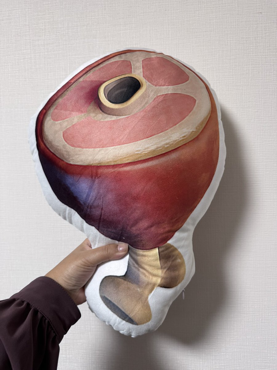 肉来ました〜！やった！
可愛い！
<a href="/WOS_Japan/">ホワイトアウト・サバイバル (ホワサバ）【公式】</a> ありがとうございます！