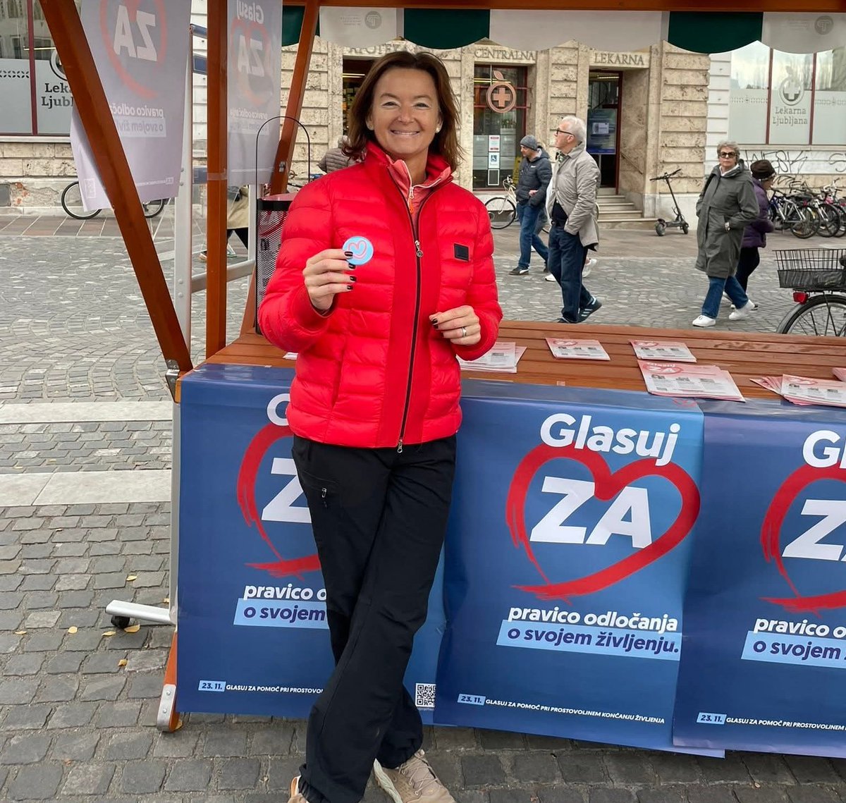 Trgovci s smrtjo...

Zavrnimo smrtonosni zakon in izberimo življenje!