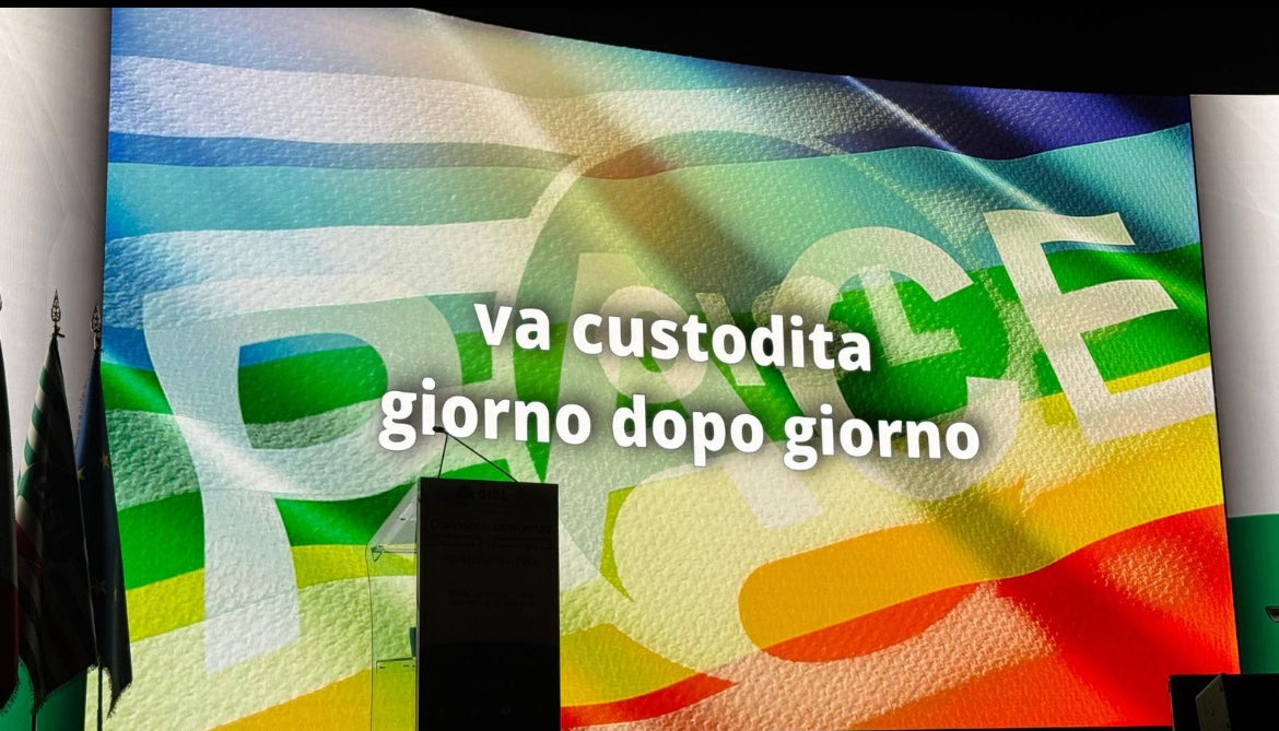 fircisl's tweet image. 📣Delegazione @fircisl  all’evento @CislNazionale #MaratonaPerLaPace 
SG Daniela Fumarola: “La Pace non è un sogno ingenuo ma un esercizio di responsabilità e partecipazione. Si construisce tutti i giorni, con gesti concreti”