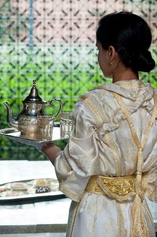 safia_1v's tweet image. صباحُ الخير للجمالِ الذي يُربِك الفؤاد ويغازِلُ نَبضاتِه💚🌾