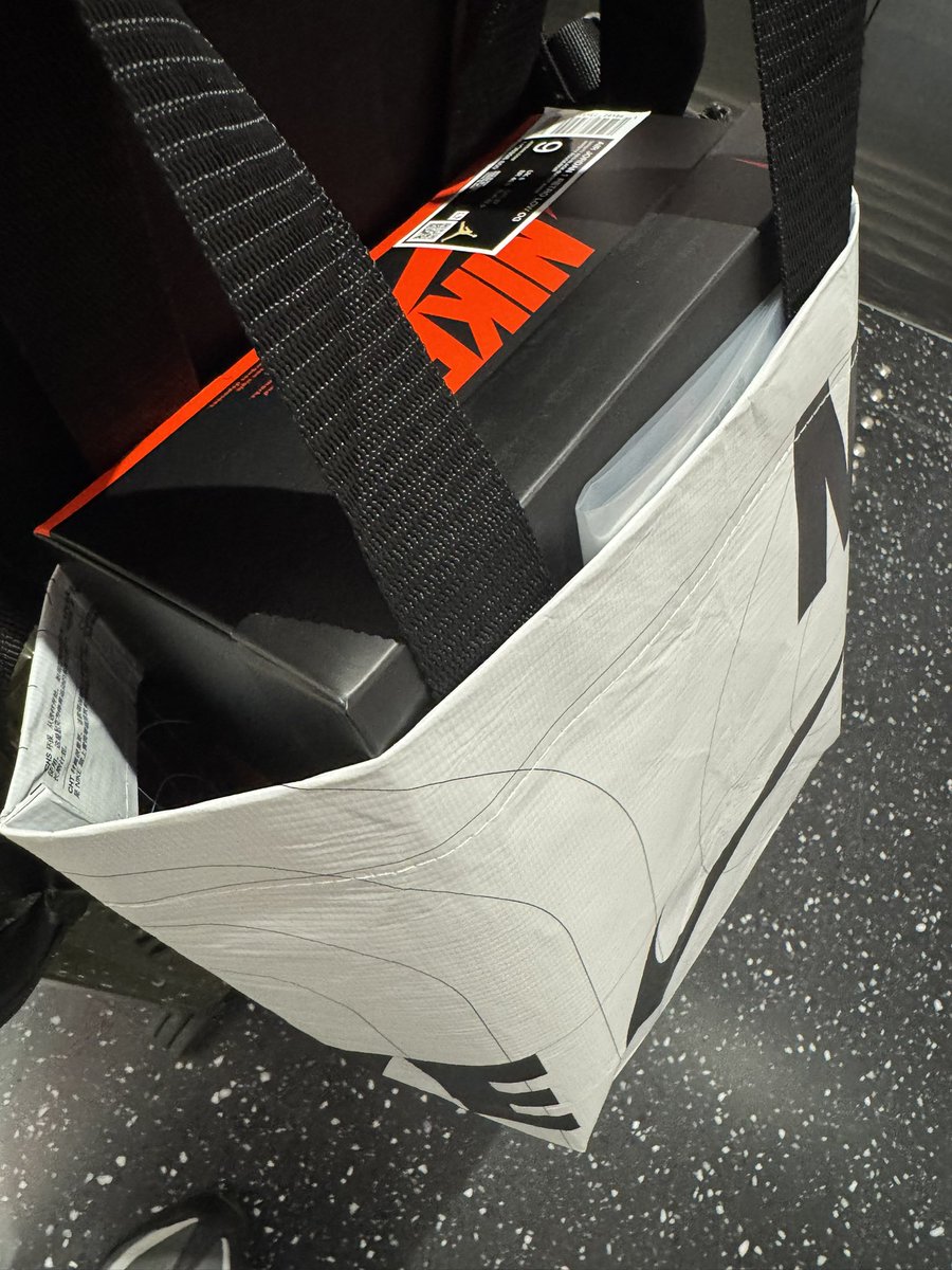 かずにゃん♪ (@kAz_FLO) / Posts / X