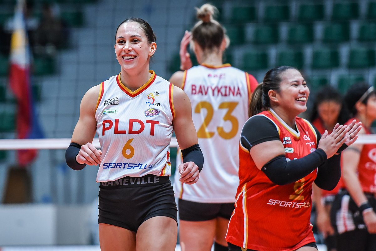volleytrails's tweet image. JUST IN: The PLDT High Speed Hitters defeated the Chery Tiggo Crossovers in four sets, bringing Chery to the brink of elimination: 26-28, 25-12, 25-16, 25-13!

🇵🇭 #PVLReinforcedConference2025 #PVL2025 
📸 PVL