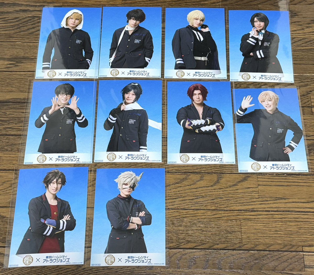 hinano_g3's tweet image. 【交換/譲渡】
刀ミュ ミュージカル刀剣乱舞 
東京ドームシティ TDC コラボ フード 
ブロマイド 特典

譲）★山姥切国広 ★肥前 ★髭切 ★松井 篭手切 安定 蜻蛉切 物吉 御手杵 鬼丸

求）加州 長義
★は交換のみ
無印500円で譲渡可

11/16.22.23 TDCでお取引＞郵送