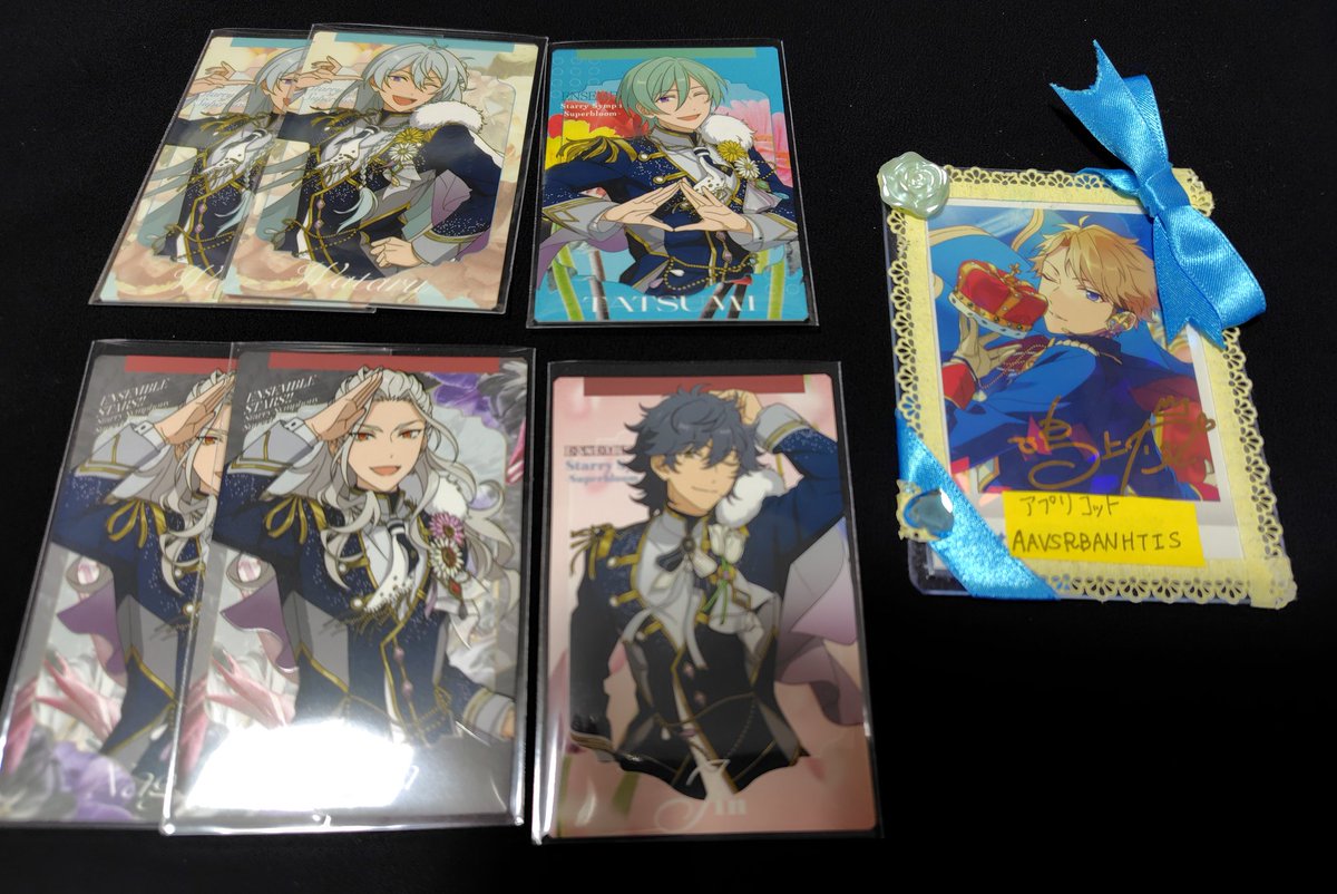 AAVSRBANHTIS's tweet image. 交換
あんスタ スタフォニ

譲
渉 北斗 真 スバル 奏汰 忍 鉄虎 巽 凪砂 ジュン ゆうた HiMERU アドニス 紅郎 夏目 つむぎ 斑ライカ 陣

求
◎日和 ◎泉1 ◯茨 ◯エス2 ◯司2
敬人 創2 嵐 章臣1
(ユニットコンプ目的)
友也 ひなた ◎真緒

明日16㈰ 〜13:00 池袋手渡し
22㈯,24㈪ 現地手渡し
(郵送)