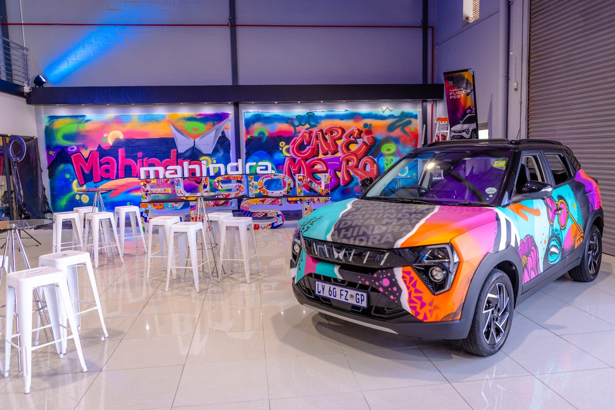 Mahindra_SA's tweet photo. Going live from Mahindra Fusion Fest: The Build-up. Pull up at #CapeMetro for a preview, good music, live art and spot prizes when you try the XUV 3XO. 

#MahindraFusionFest #DiscoverTheX https://t.co/bJVQwBq9iq