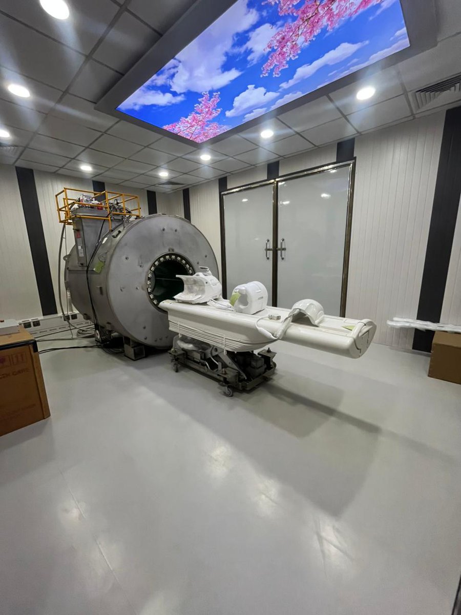 PiyushGoyal's tweet photo. Adding momentum to India's MedTech sector, I inaugurated a cutting-edge diagnostic imaging facility at the Andhra Pradesh MedTech Zone, Visakhapatnam.

The initiative will drive innovation, enhance precision in healthcare and support the creation of advanced & affordable imaging solutions. It will further strengthen Brand India's position globally with its high quality in the medical technology landscape.
