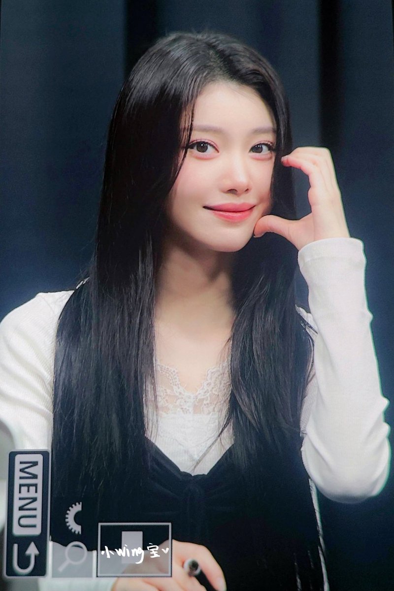 ting1ian_xw's tweet image. 251115 뮤직플랜트 팬싸 프리뷰

#Kep1er #케플러 #XIAOTING #션샤오팅 #샤오팅 #심소정 #沈小婷