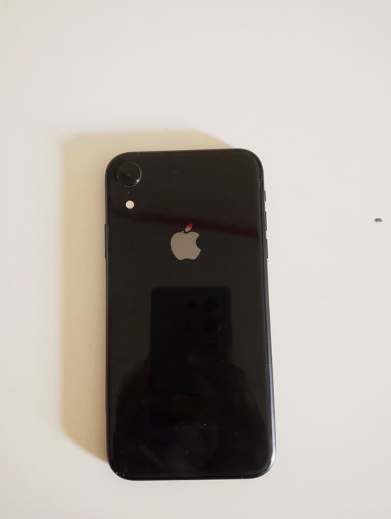 in the next 24hours I'll pick a comment with less than 3 likes to win this iPhone xr. Good luck ❤️